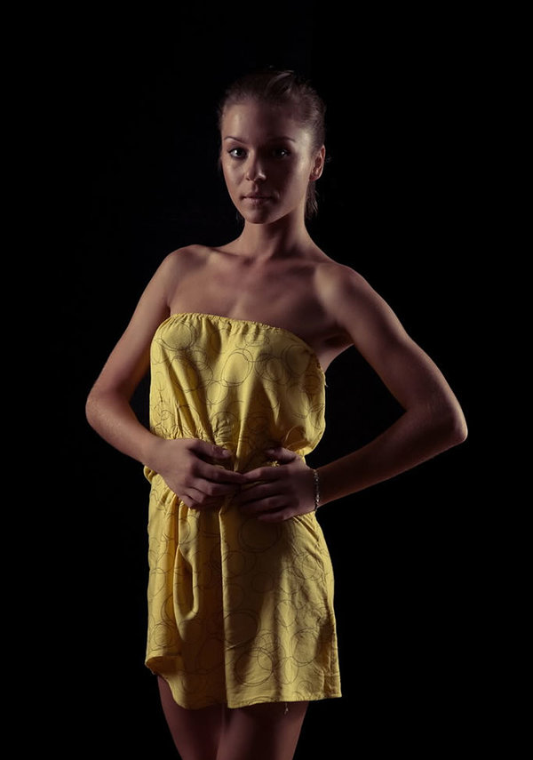 Лола, 24